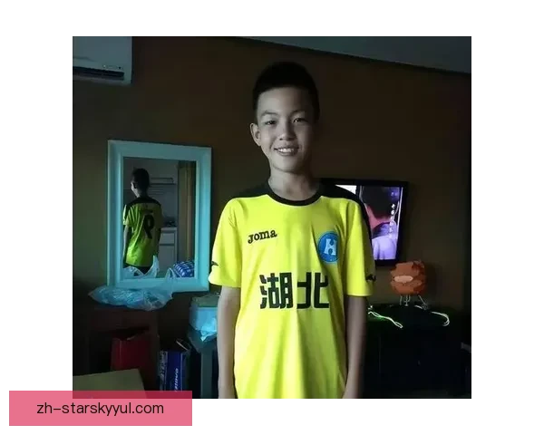 邓伯什祝贺王博豪点射定乾坤