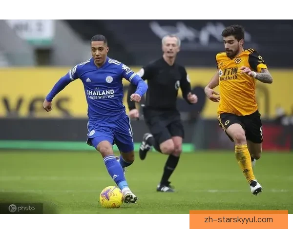 电讯报利兹求购拉森狼队四千万